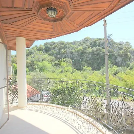 Villa Rosa *